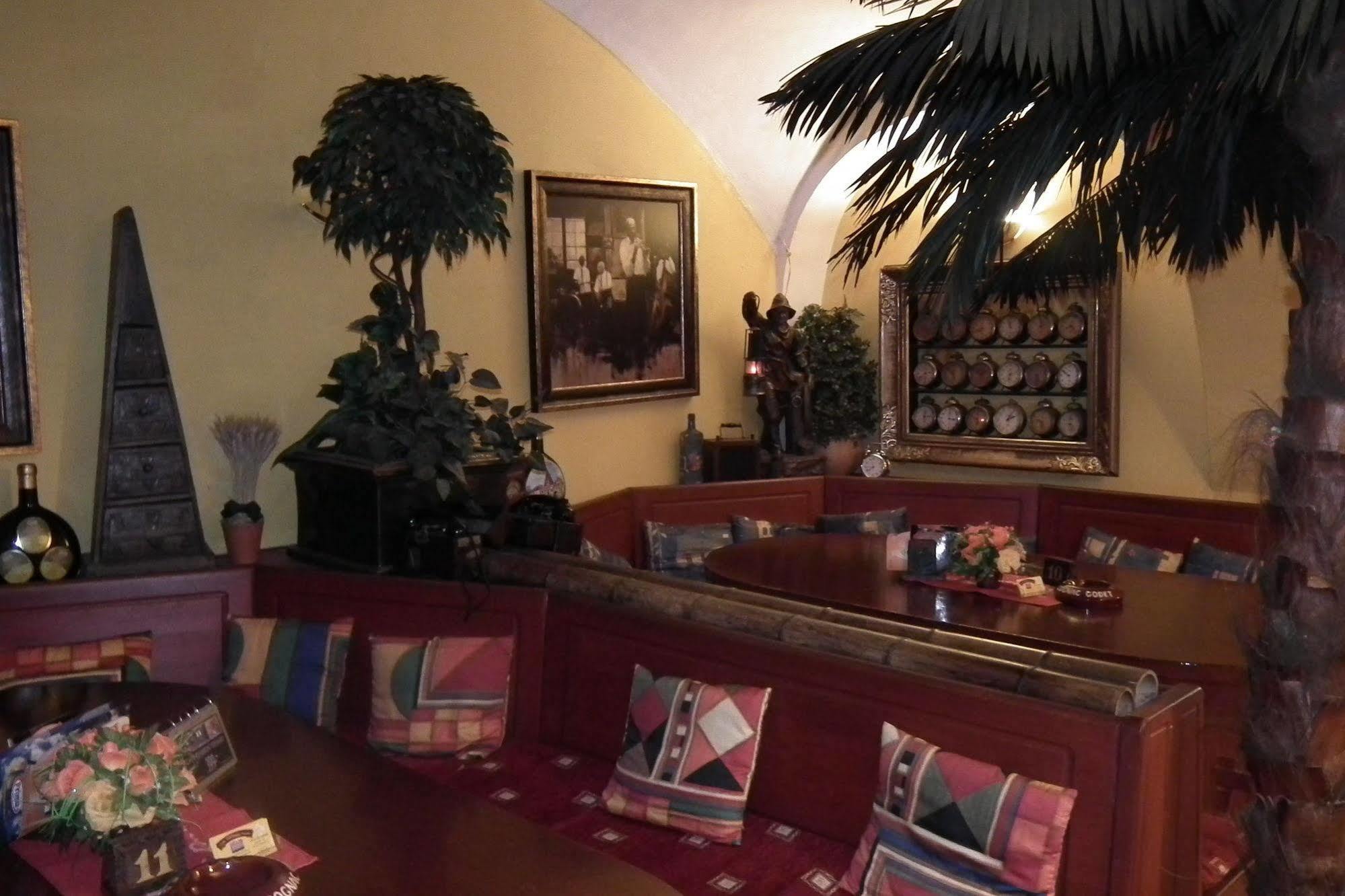 Centrum Tiffany Pension Domažlice Eksteriør billede